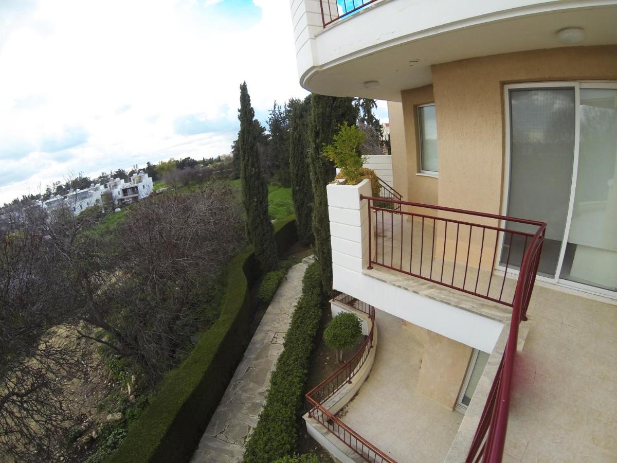 Mia'S Cove Apartment Paphos ภายนอก รูปภาพ
