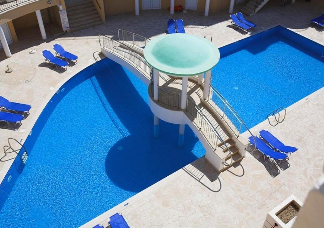 Mia'S Cove Apartment Paphos ภายนอก รูปภาพ